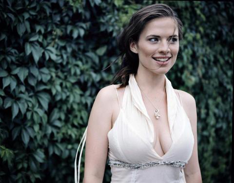 Hayley Atwell12.jpg