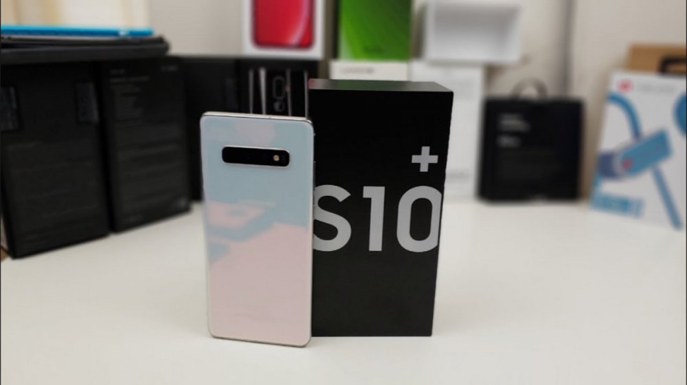 galaxys10+.jpg