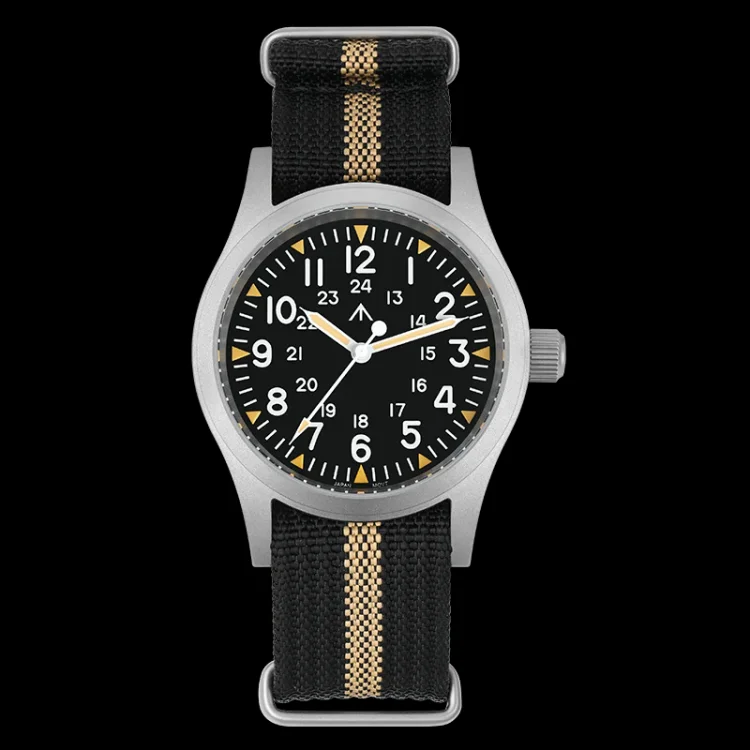 38mm_Saphaire_Crystal_Field_Watch_ML05.webp