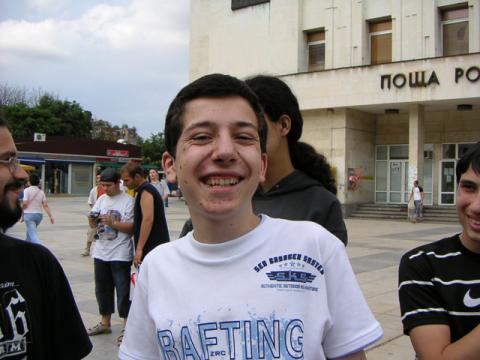post-339-1091214863_thumb.jpg