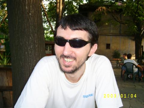 post-339-1093258875_thumb.jpg